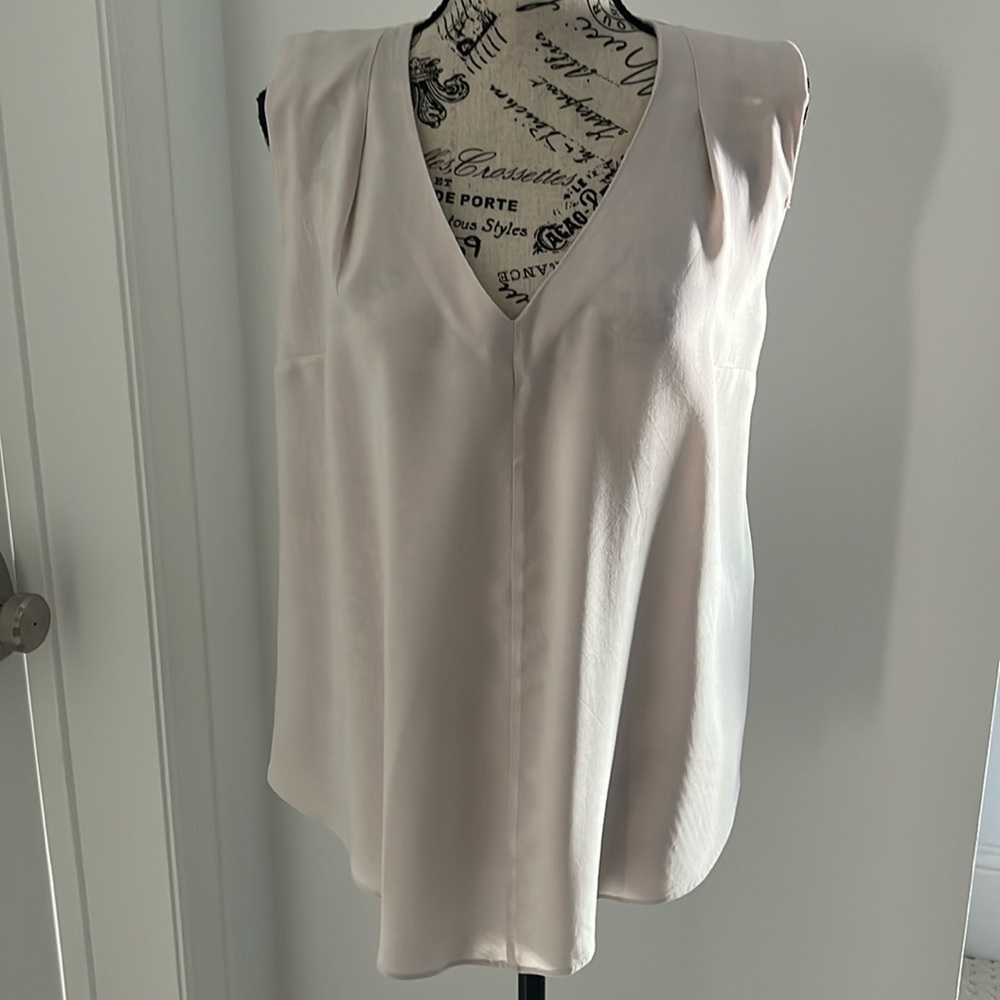 Ladies Sleeveless SummerTop